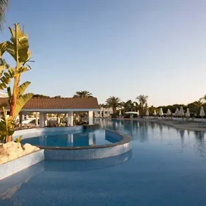 **** Hotel Christofinia Cipro