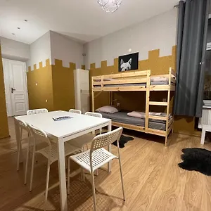 Girls Auberge de jeunesse Cracovie
