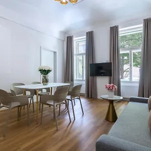 Encore Boutique By Dwellfort Appart hôtel Prague